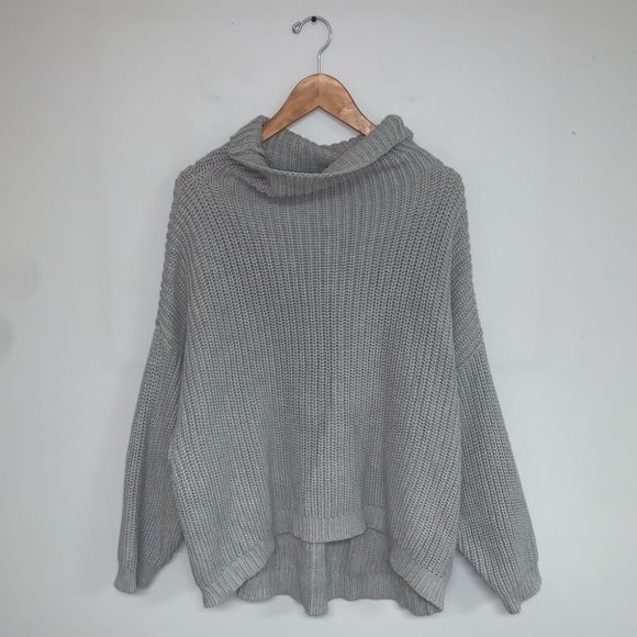 Torrid Sweater Women’s Size‎ 1X-2X Grey Cotton Cowl Neck Cape Raglan Sleeves - Picture 2 of 7